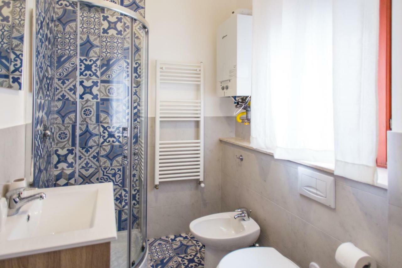 Double Room Private External Bathroom