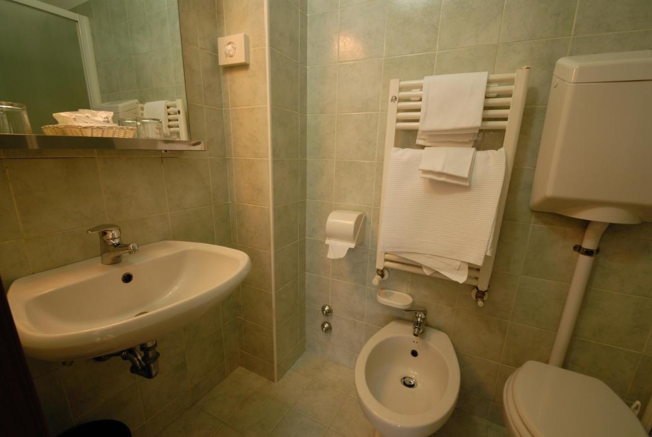 Double Room,983525161:JPEG
