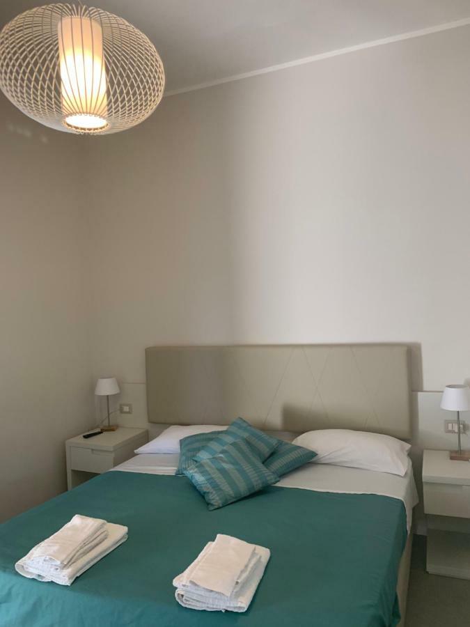 Deluxe Room,1267353091:JPEG