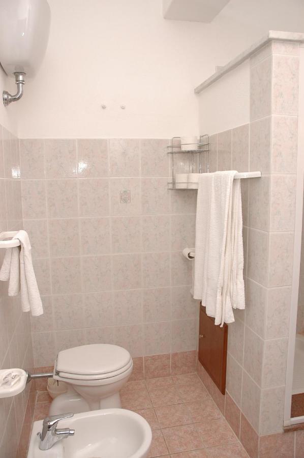 Triple Room,1580589785:JPEG