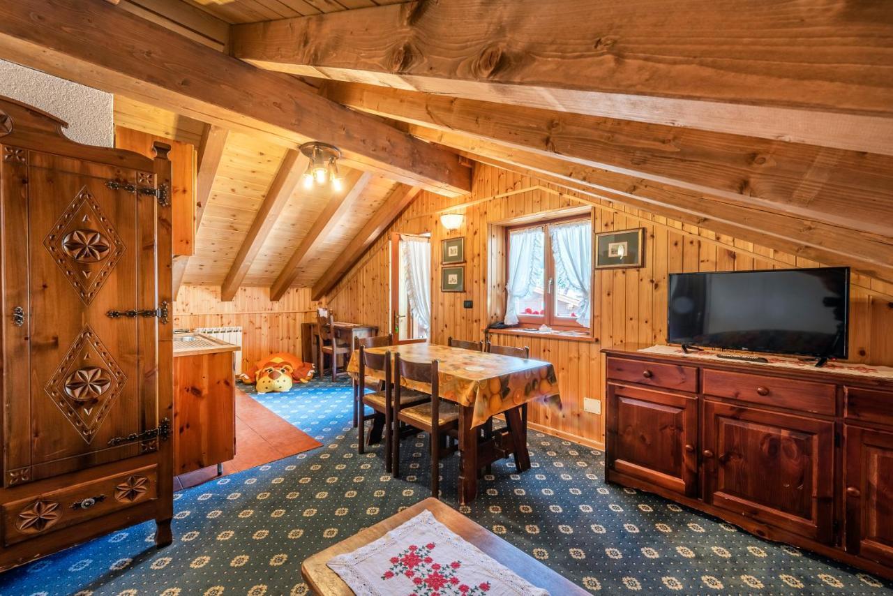 Two-Bedroom Apartment,1216271701:JPEG