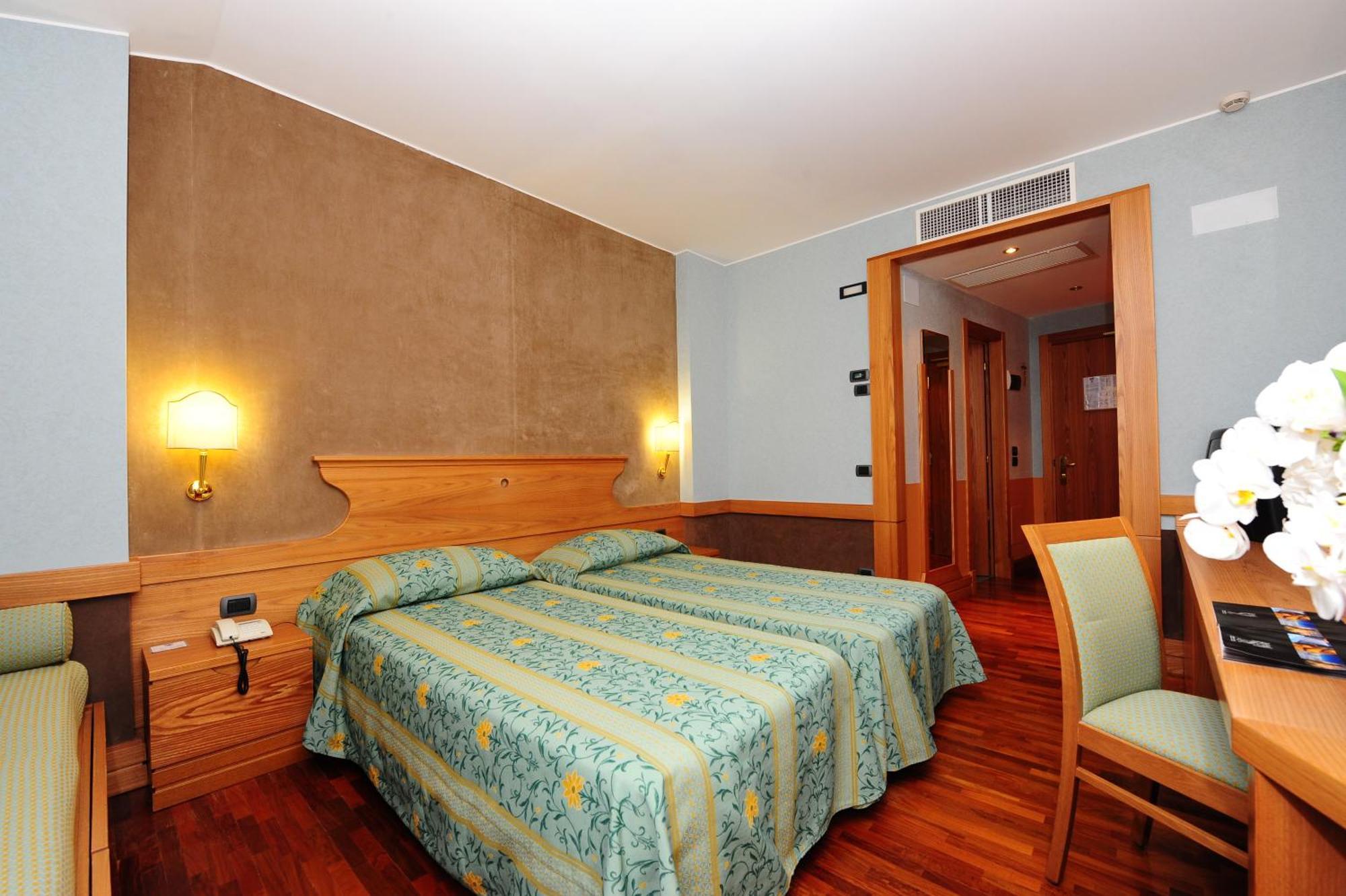 Classic Double or Twin Room