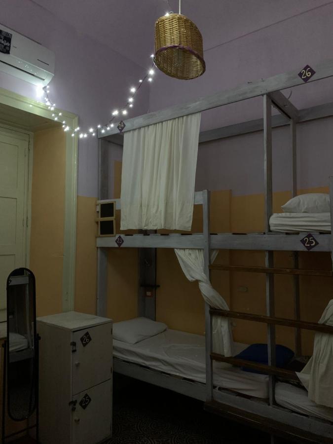 Bett im Frauenschlafsaal mit 8 Betten
