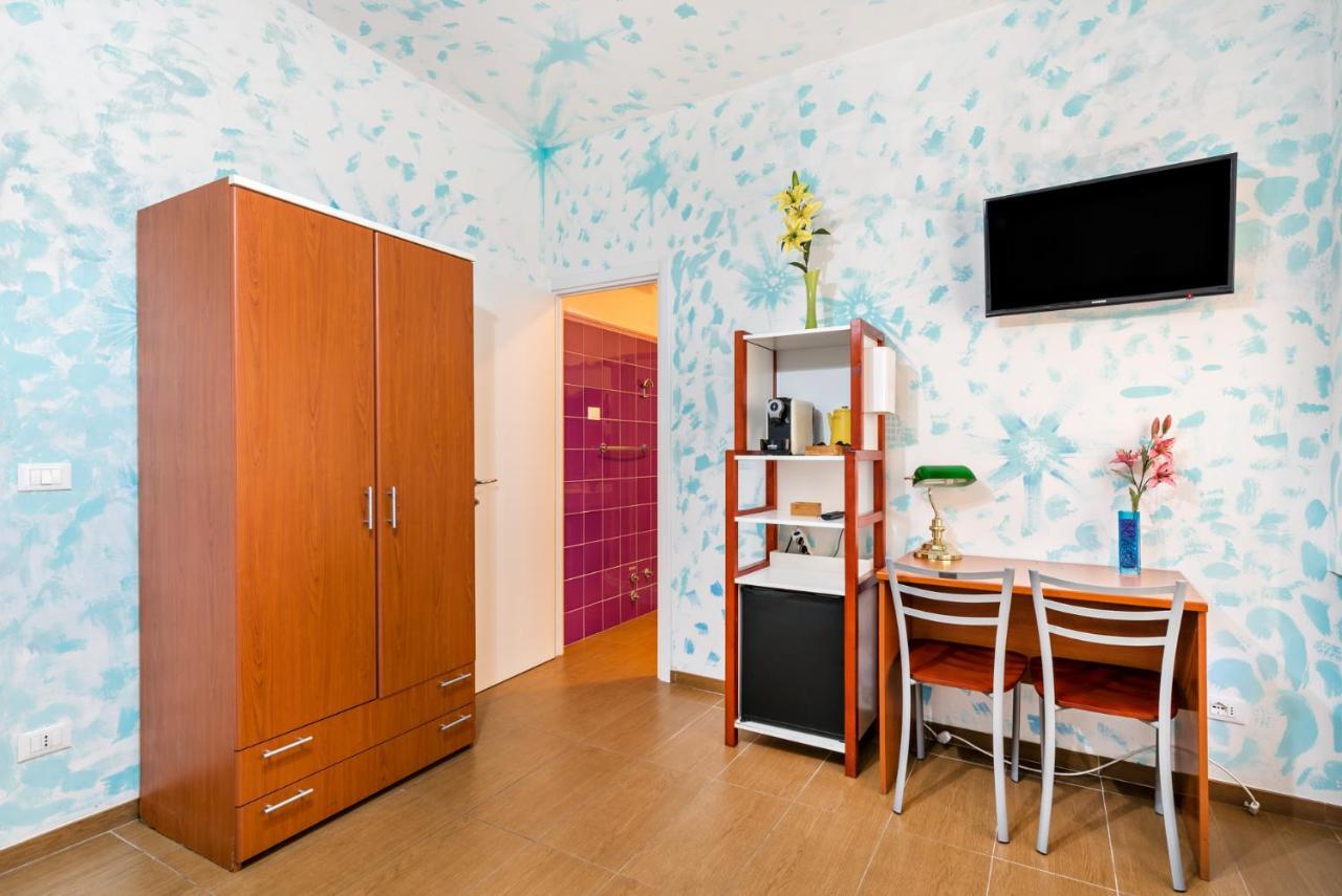 Triple Room Private Bathroom