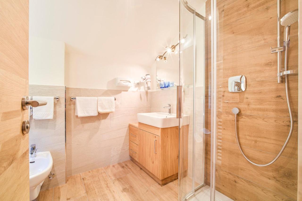 Two-Bedroom Apartment Mountain View