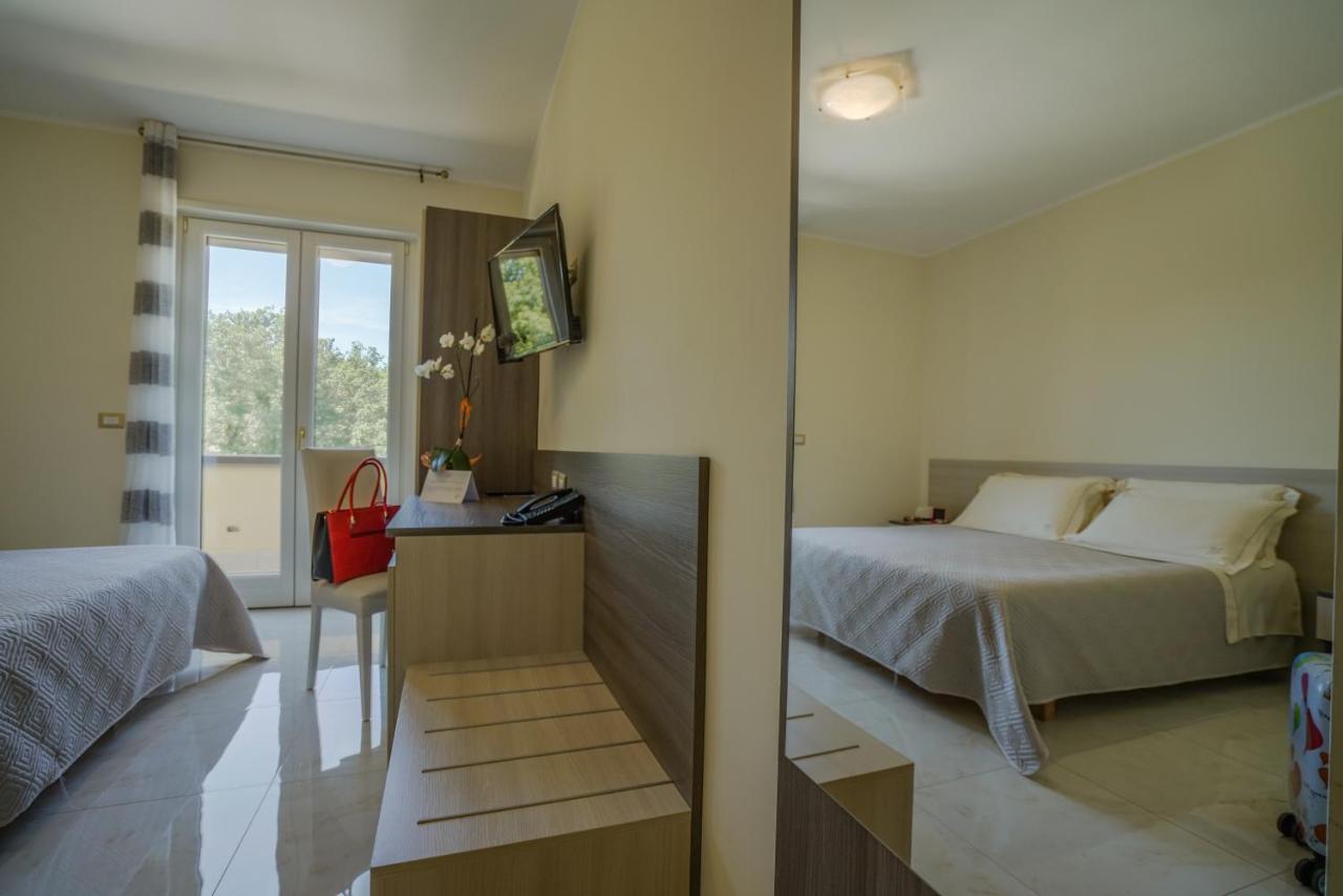 Standard Double Room,649716945:JPEG