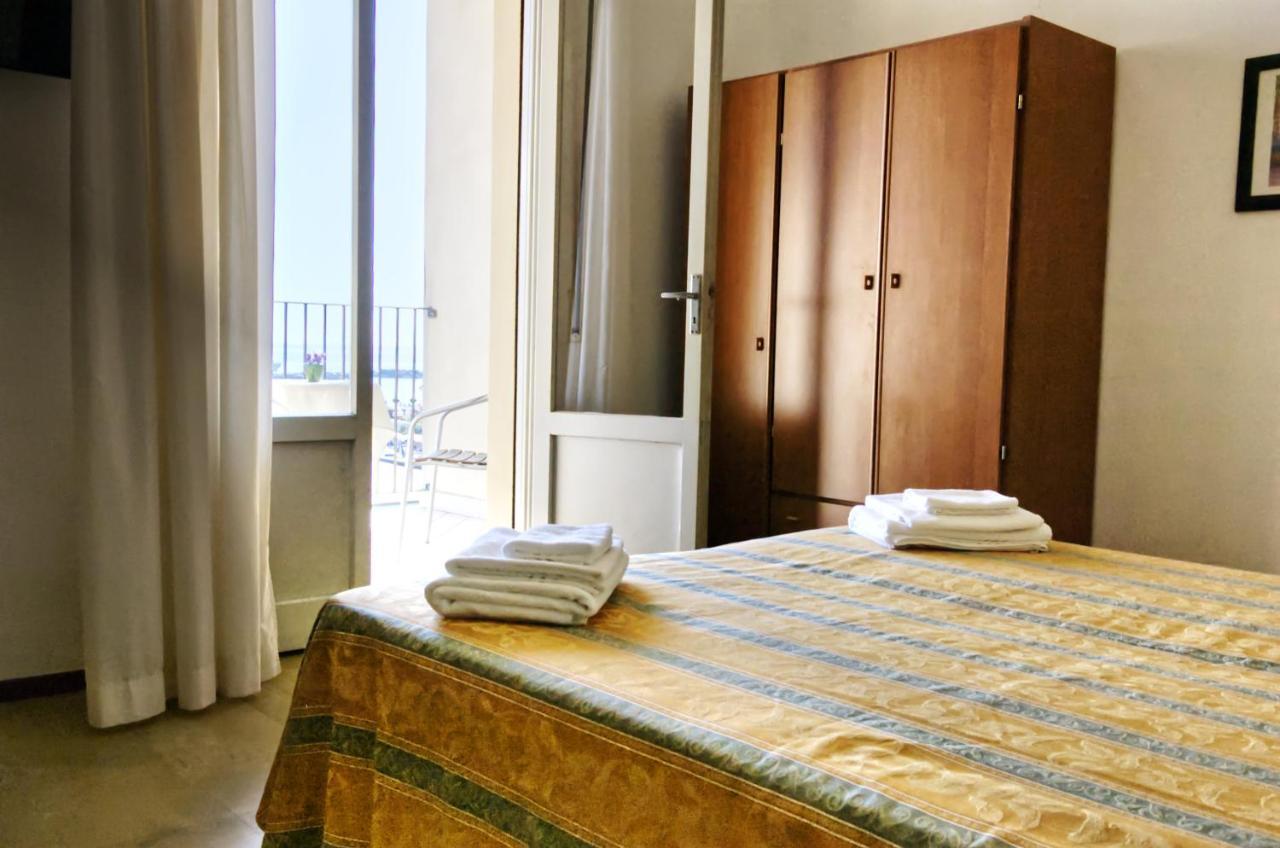 Double Room Sea View