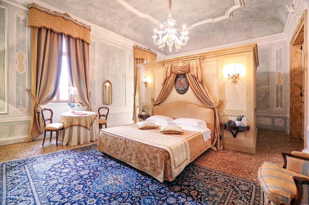 Junior Suite,1600558591:JPEG