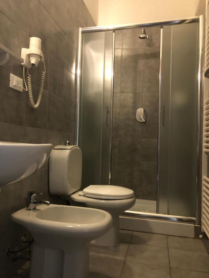 Single Room Private Bathroom