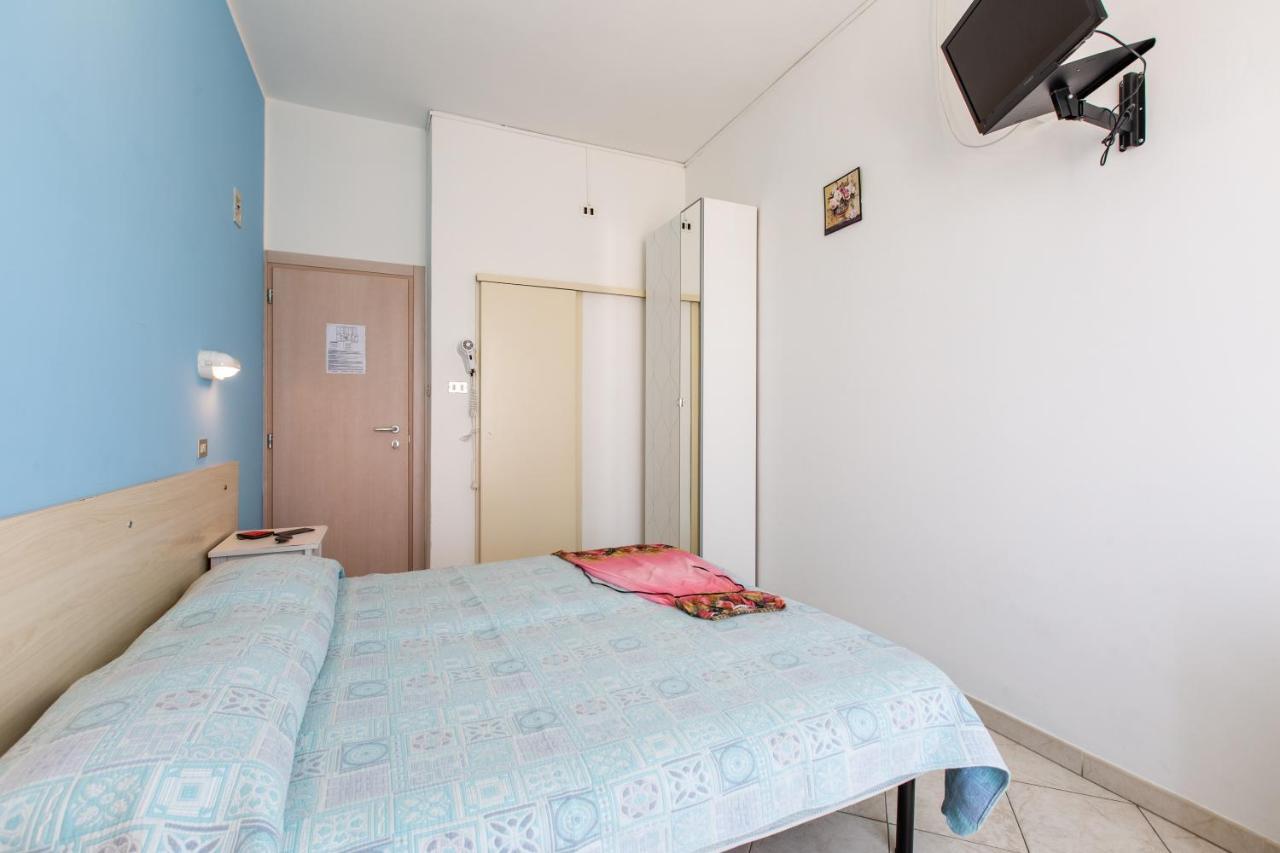 Double or Twin Room Balcony