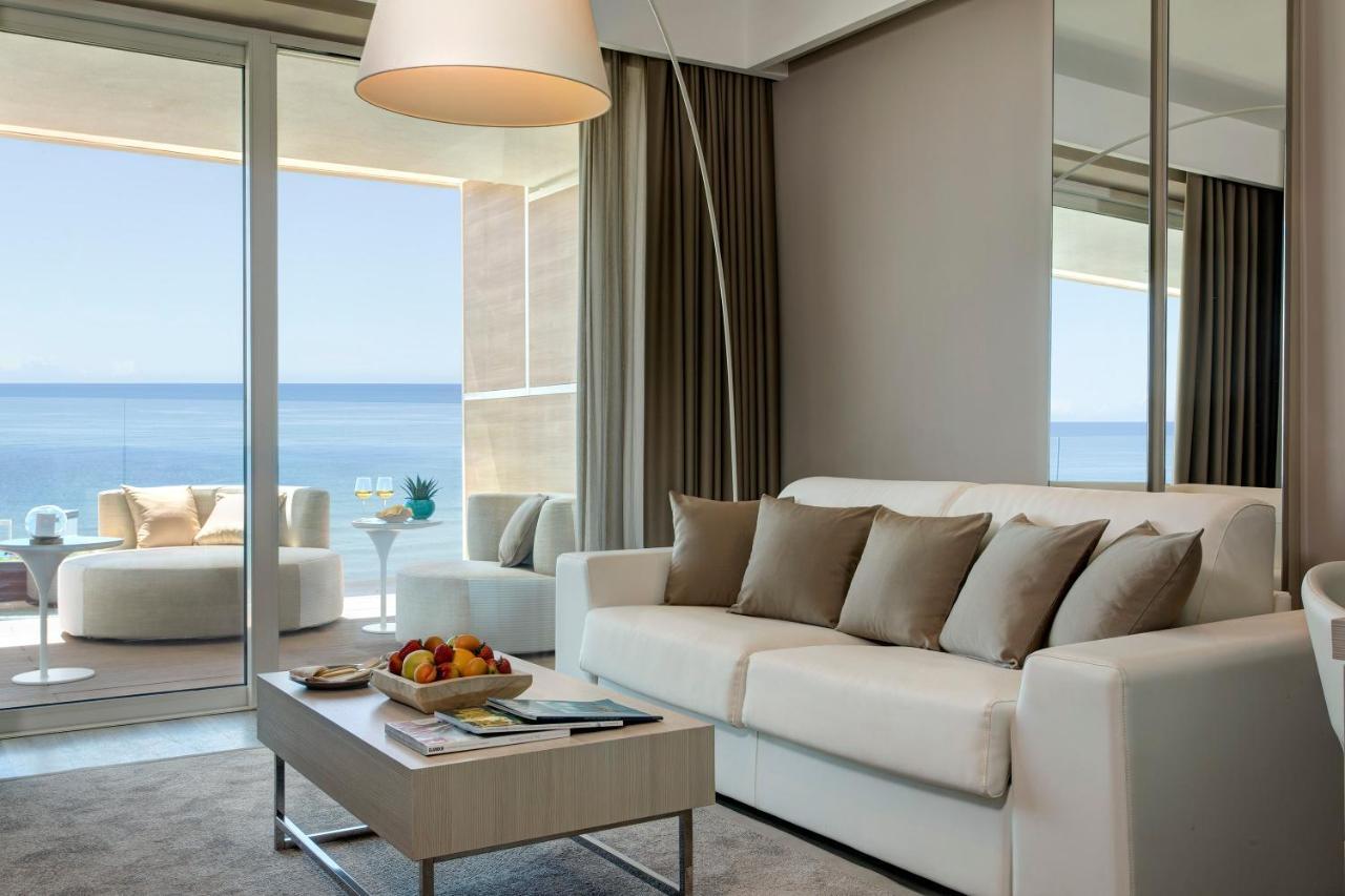 Suite Sea View,999879120:JPEG