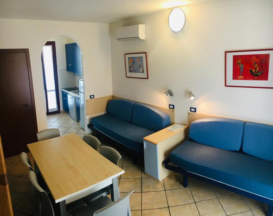 Two-Bedroom Suite Split Level Pets Allowed
