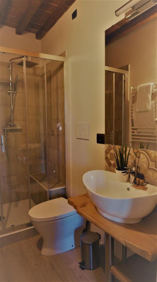 Camera Familiare con Bagno Privato