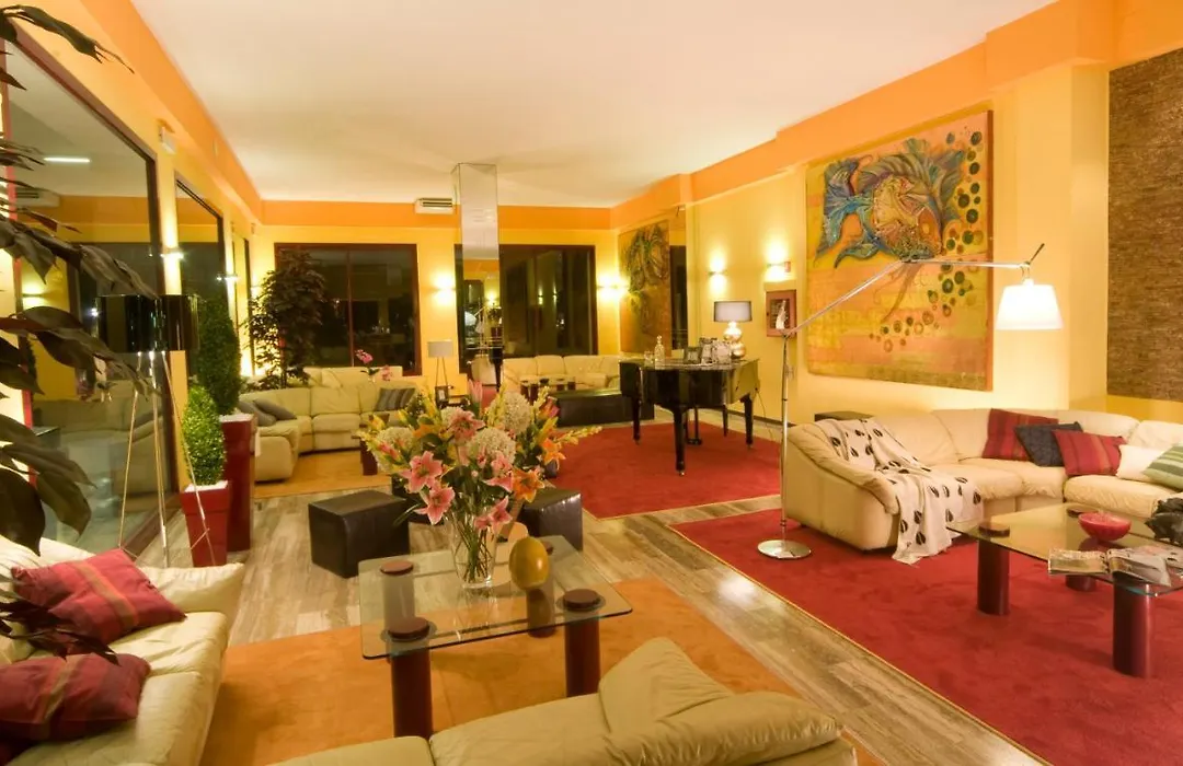 Hotel Corona-1