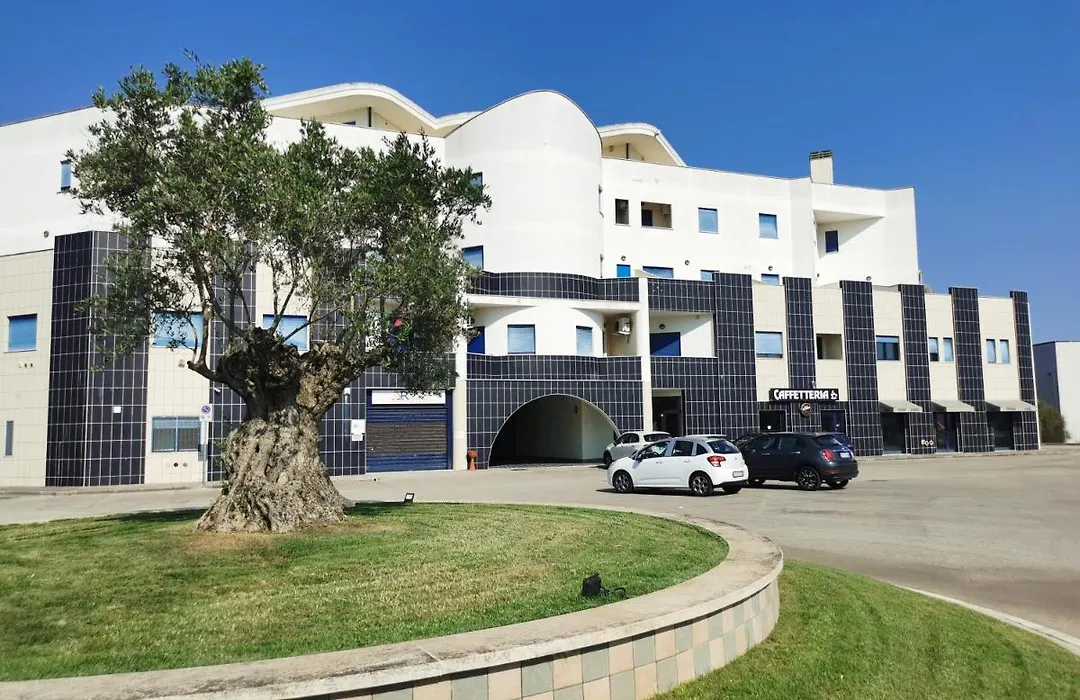 La Maison Latina Guest House-1