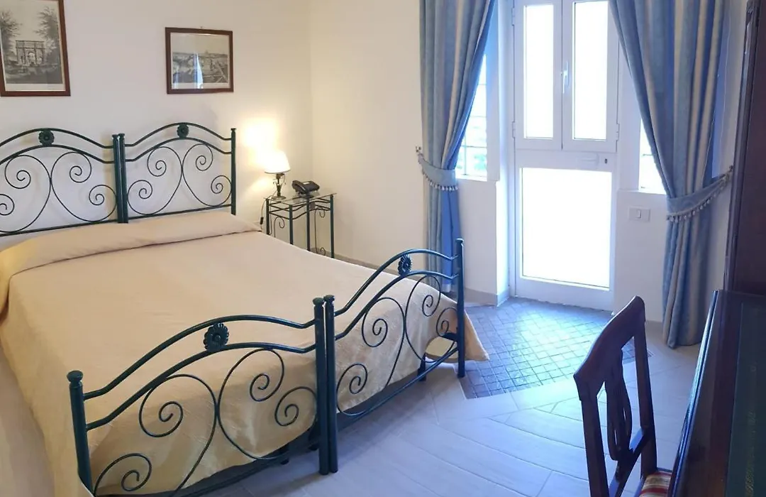 Hotel Parco Dei Principi-1