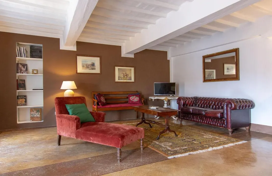 Palazzo Chigi Zondadari-1