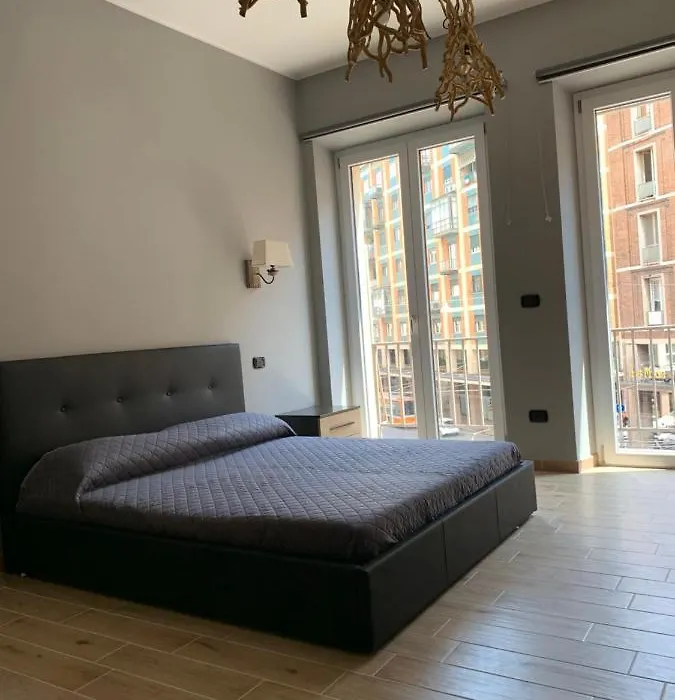 Marconi 2 Rooms-1