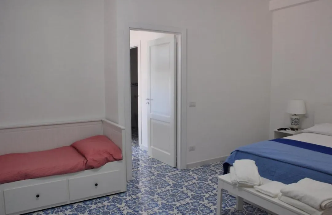 Calise guest house B senza balcone-1