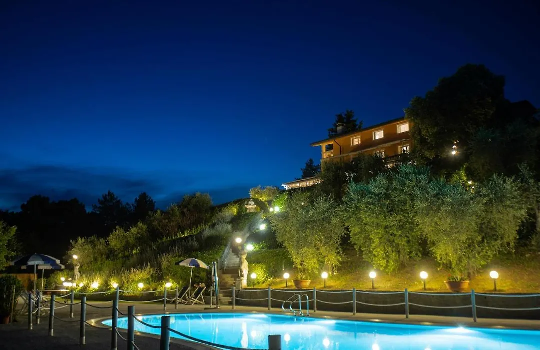 Alfresco Luxury Villa With Heated Pool-1