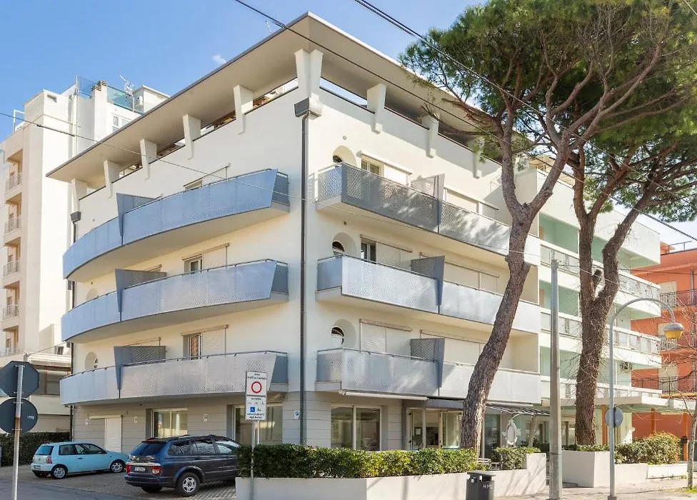 Residence Marittimo Riccione-1
