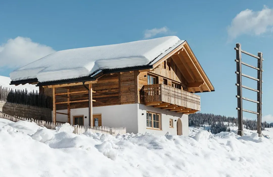 Chalet Rich in Val Badia-1