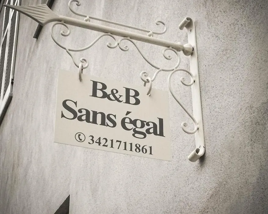 B&B Sans égal, con CAMERE PRIVATE e APPARTAMENTI al PIANO TERRA a Biella-1
