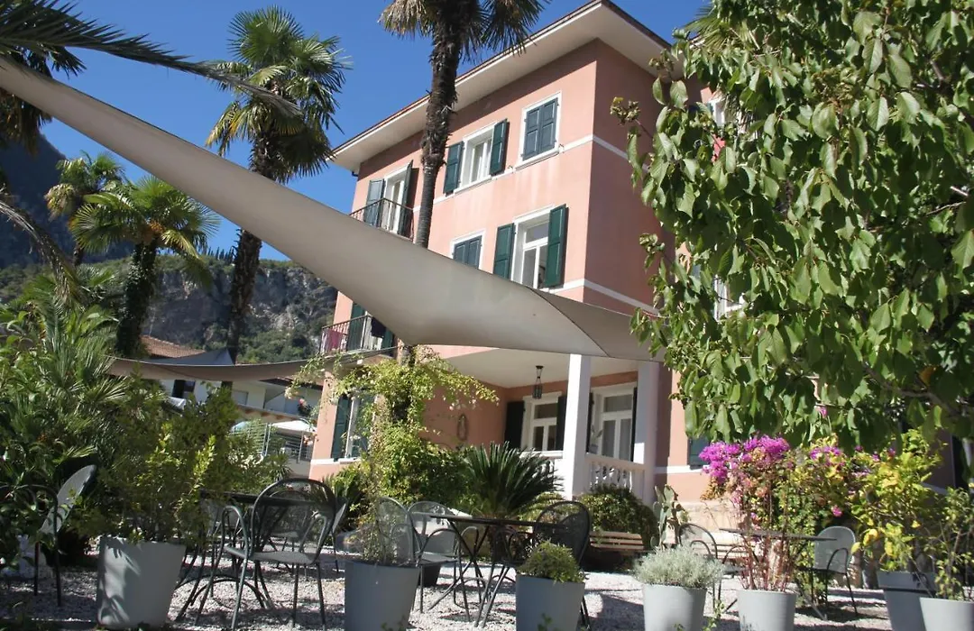 Albergo Garnì Villa Moretti-1