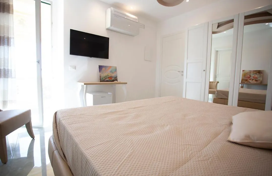 Cavalieri D'Oro Luxury House-1