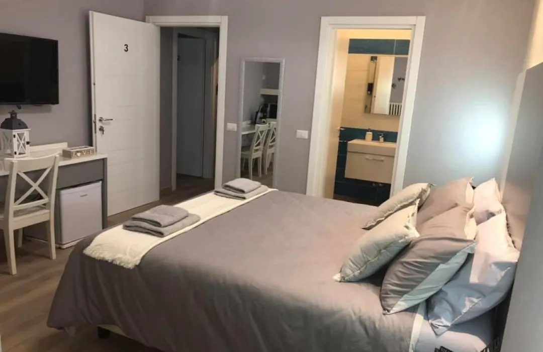 Room Sweet Room 2-1