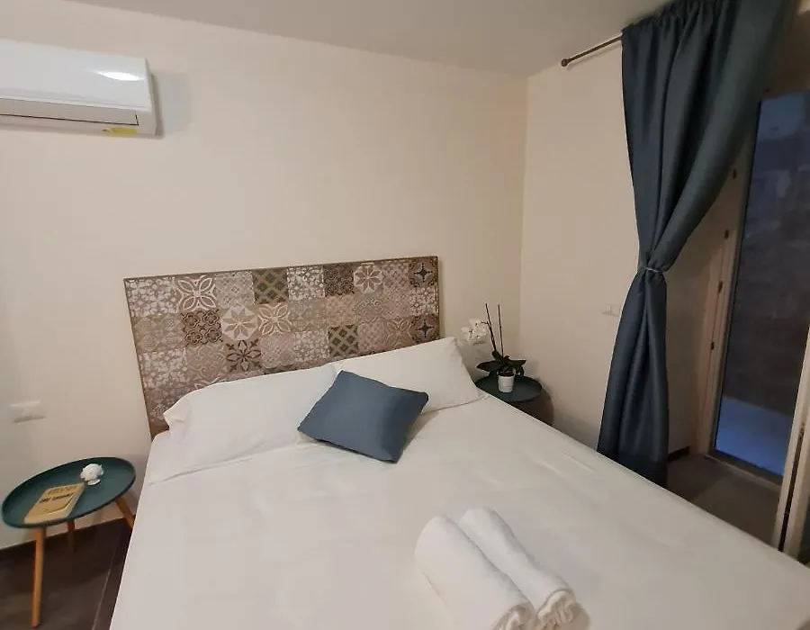 Lithos Rooms-1