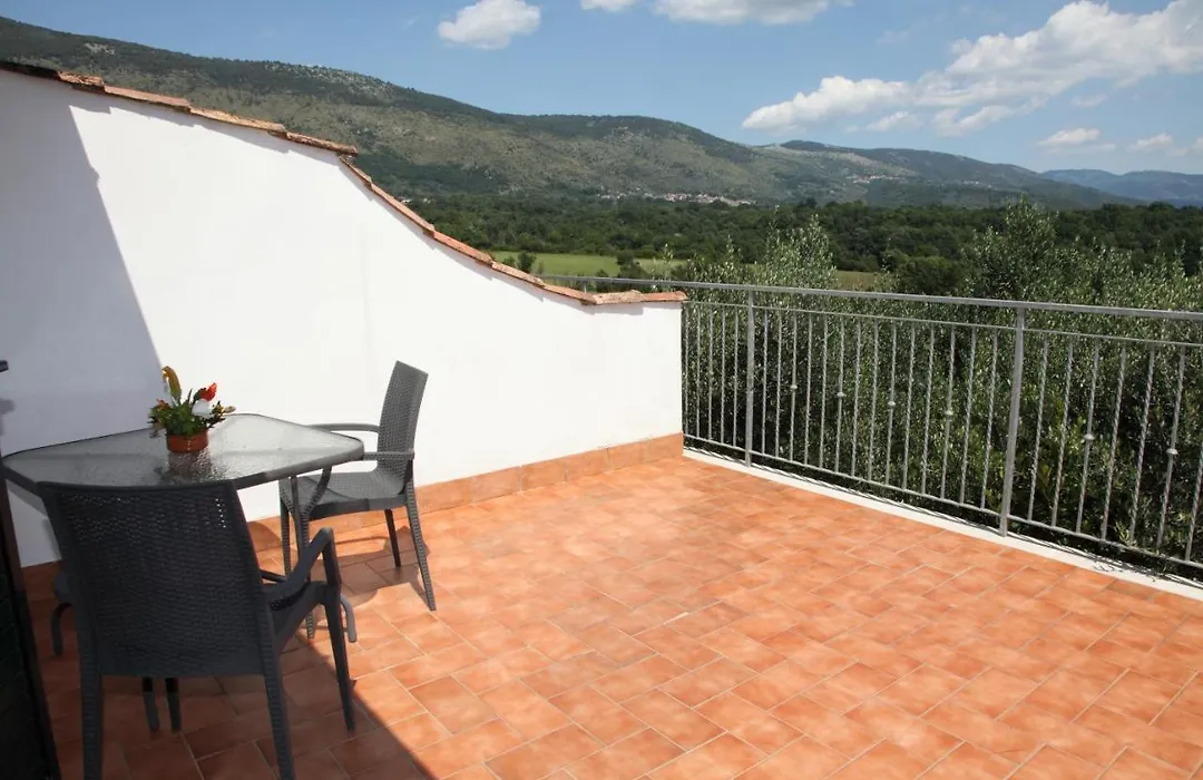 Agriturismo al Varco d'oro-1