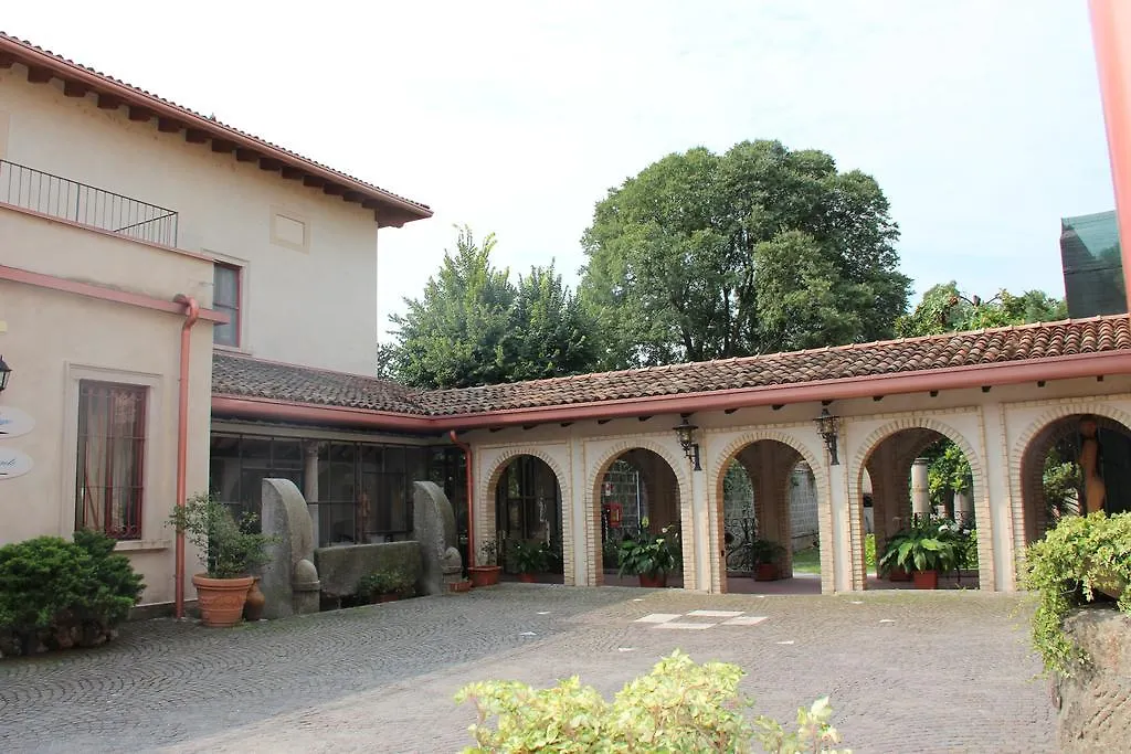 Hotel Julia-1