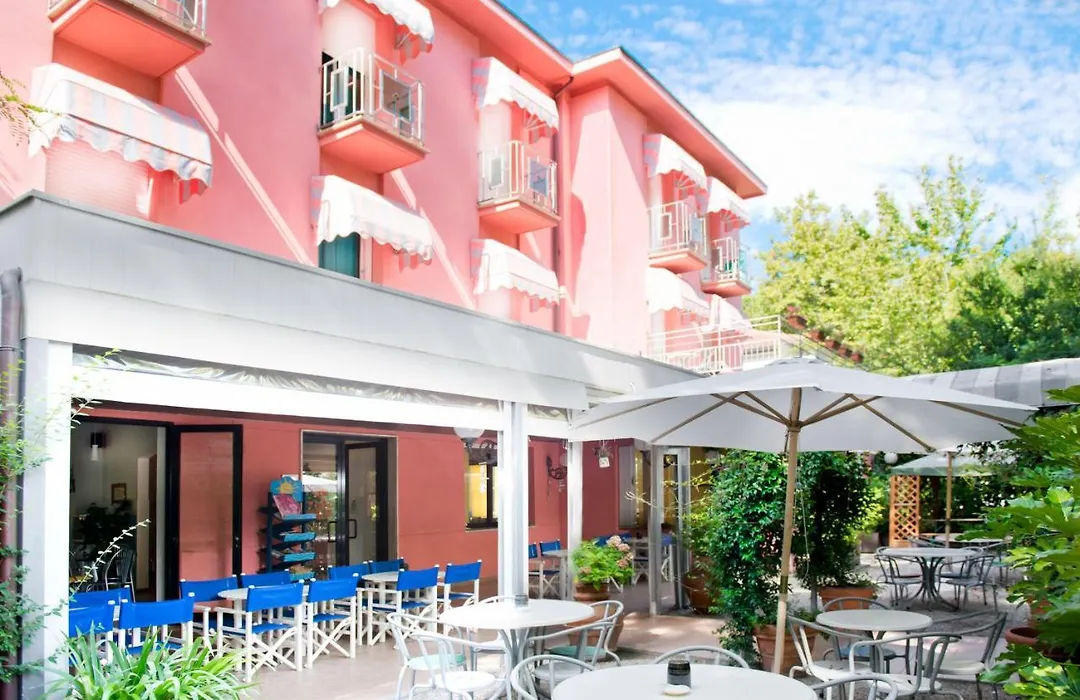 Hotel Villa Rosa-1