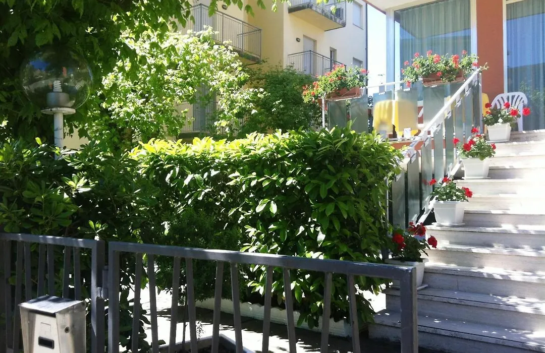 Alice Hotel-1