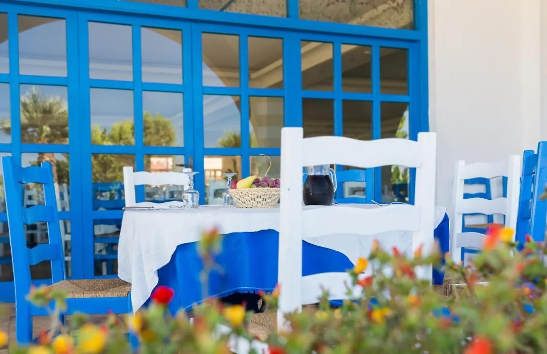 Perla Del Golfo Resort-1
