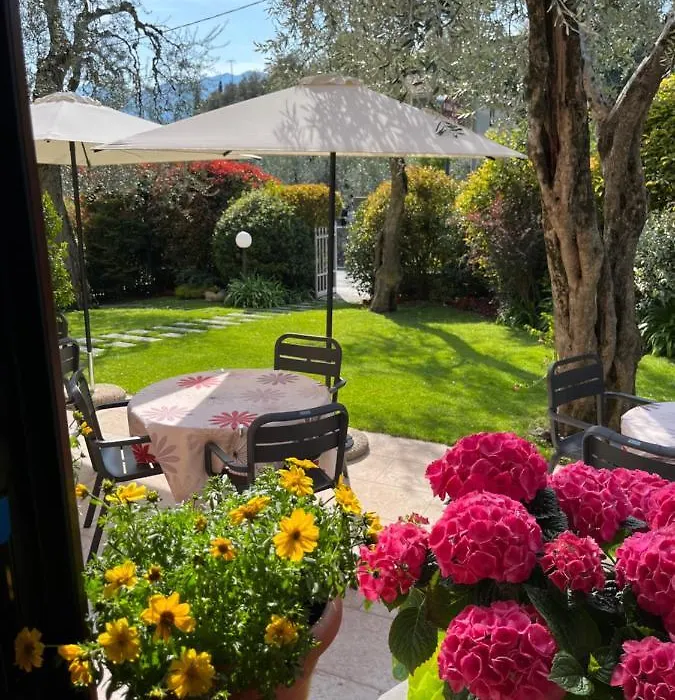 Hotel Villa Nadia-1