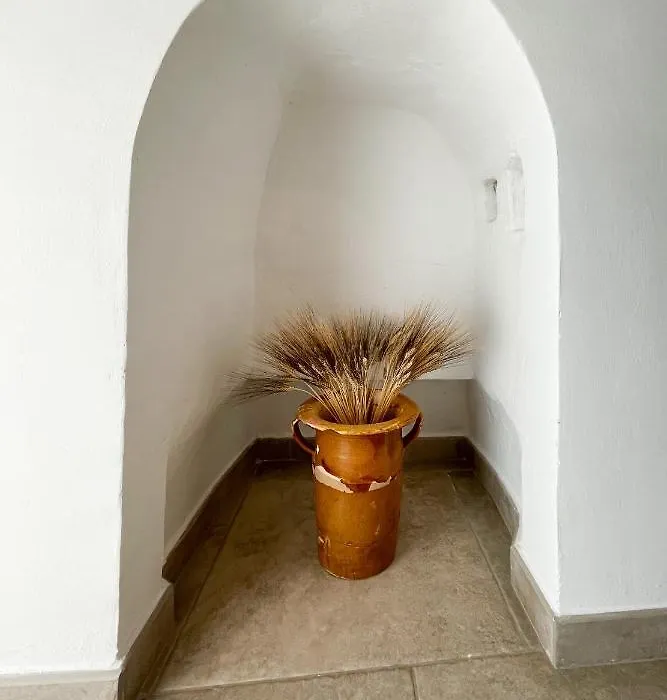 Trullo San Vincenzo con Piscina-1