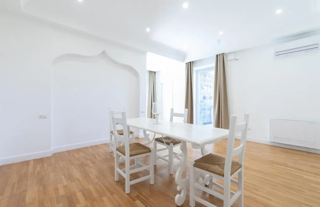 Villa Pia Suites-1