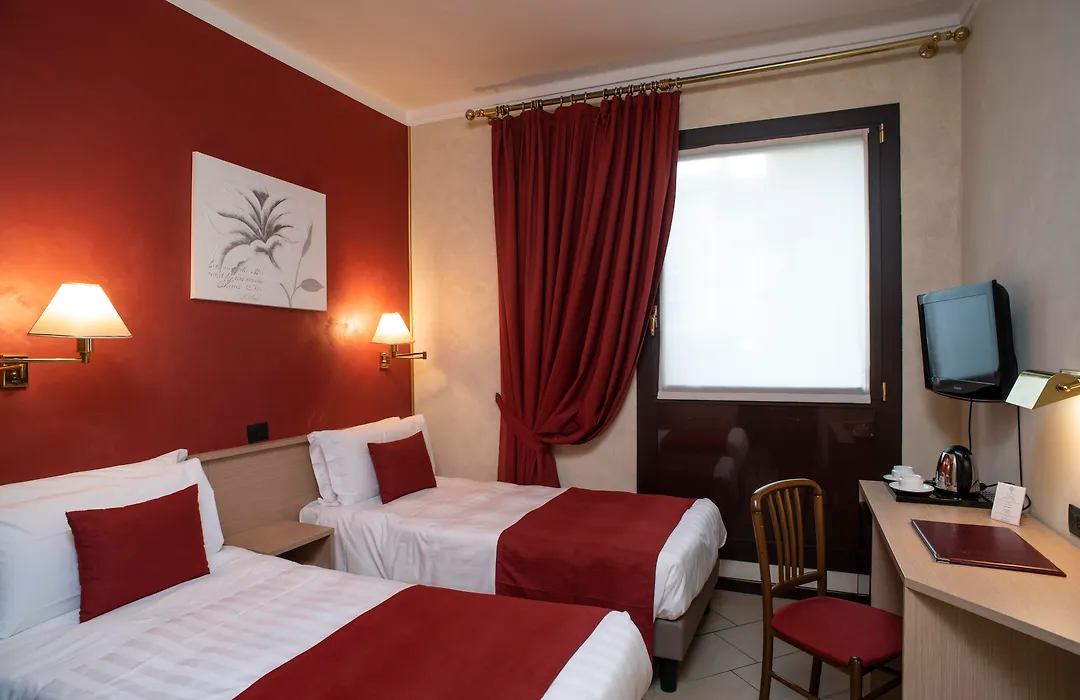 Hotel Plaza-1
