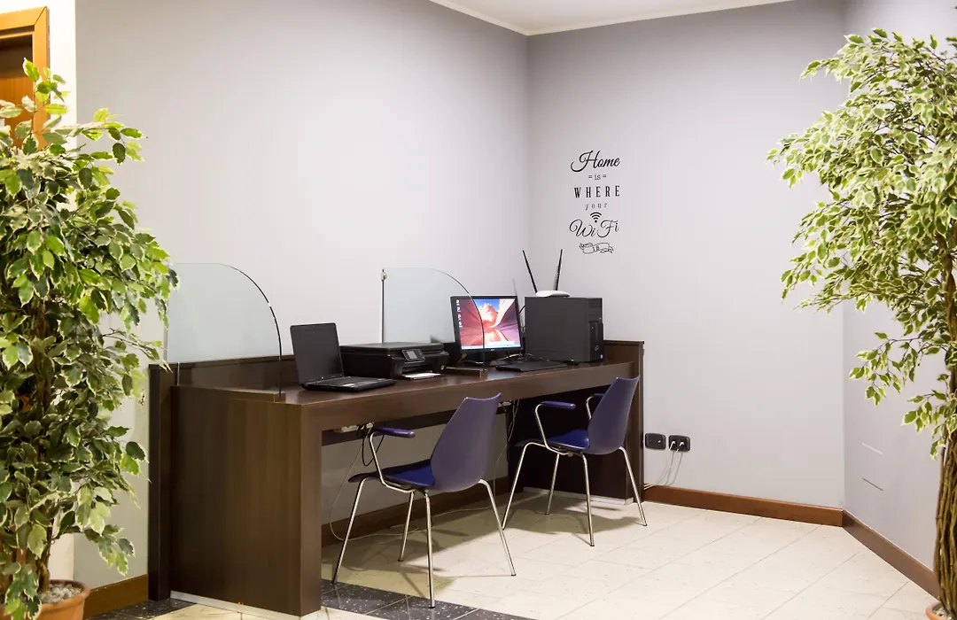 Airport Hotel Bergamo-1