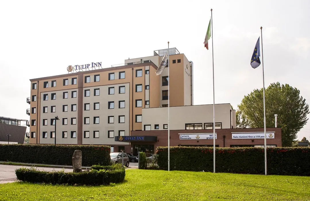 Tulip Inn Padova-1