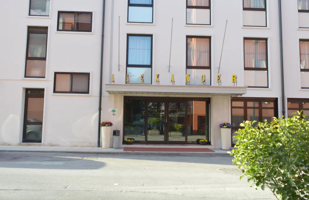 Hotel Alexander-1