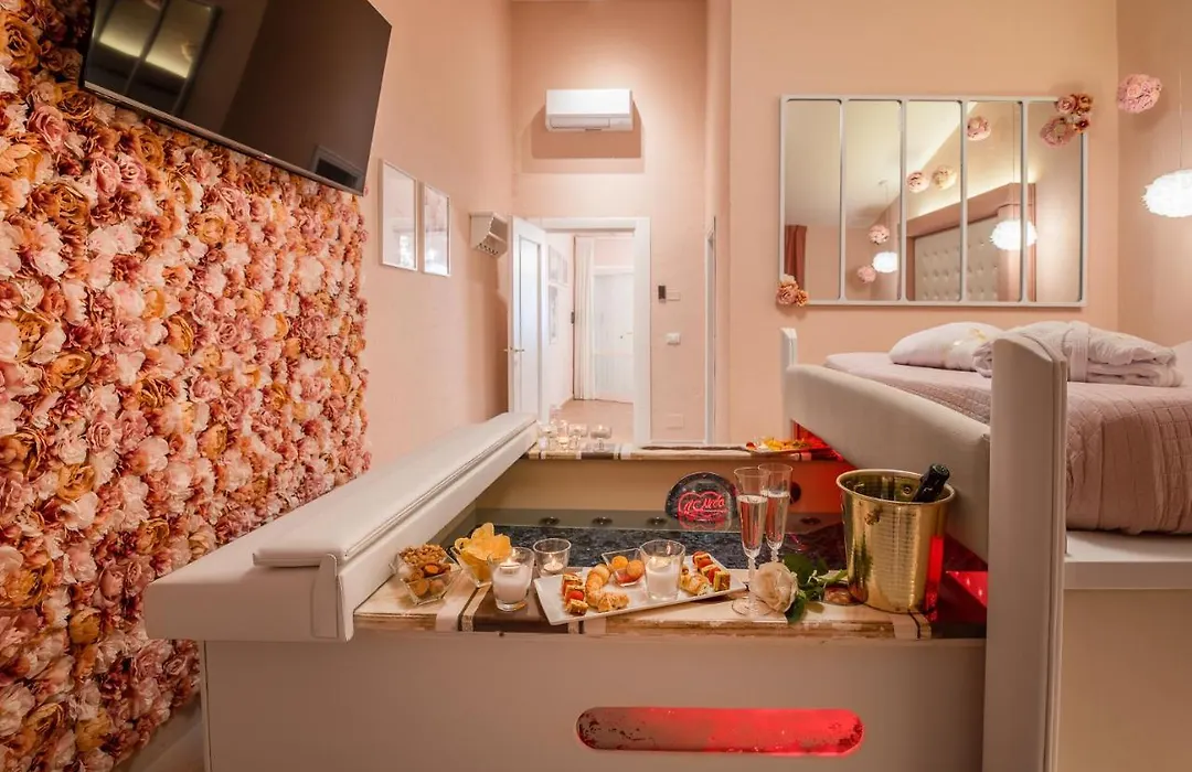 Hotel Butterfly - Il Nido d'Amore Bologna-1