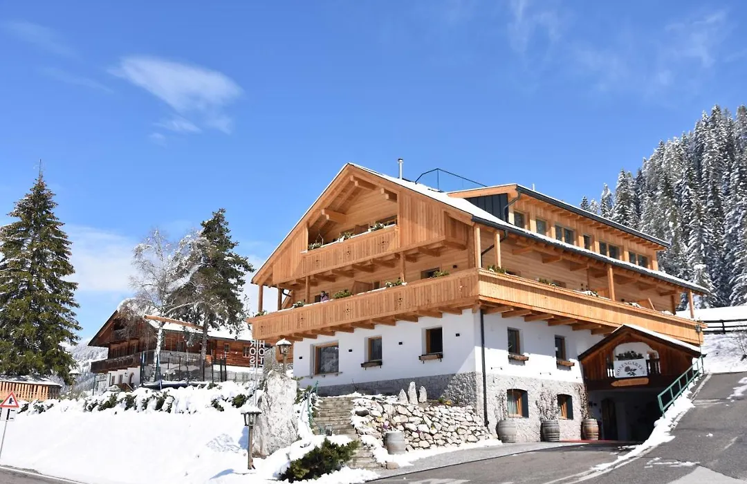 Hotel Rosengarten-1