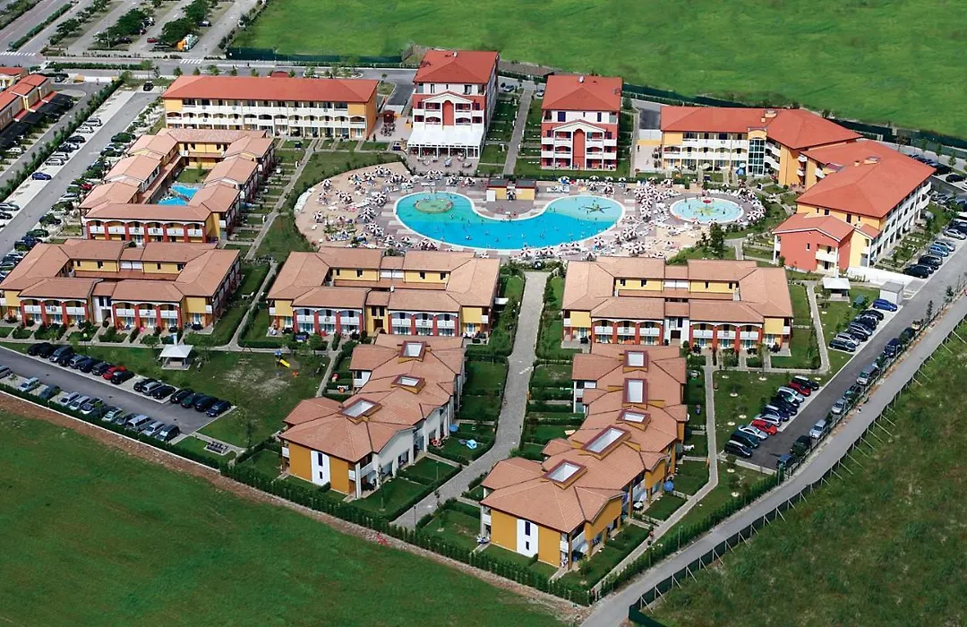 Pini Village Lido Altanea-1
