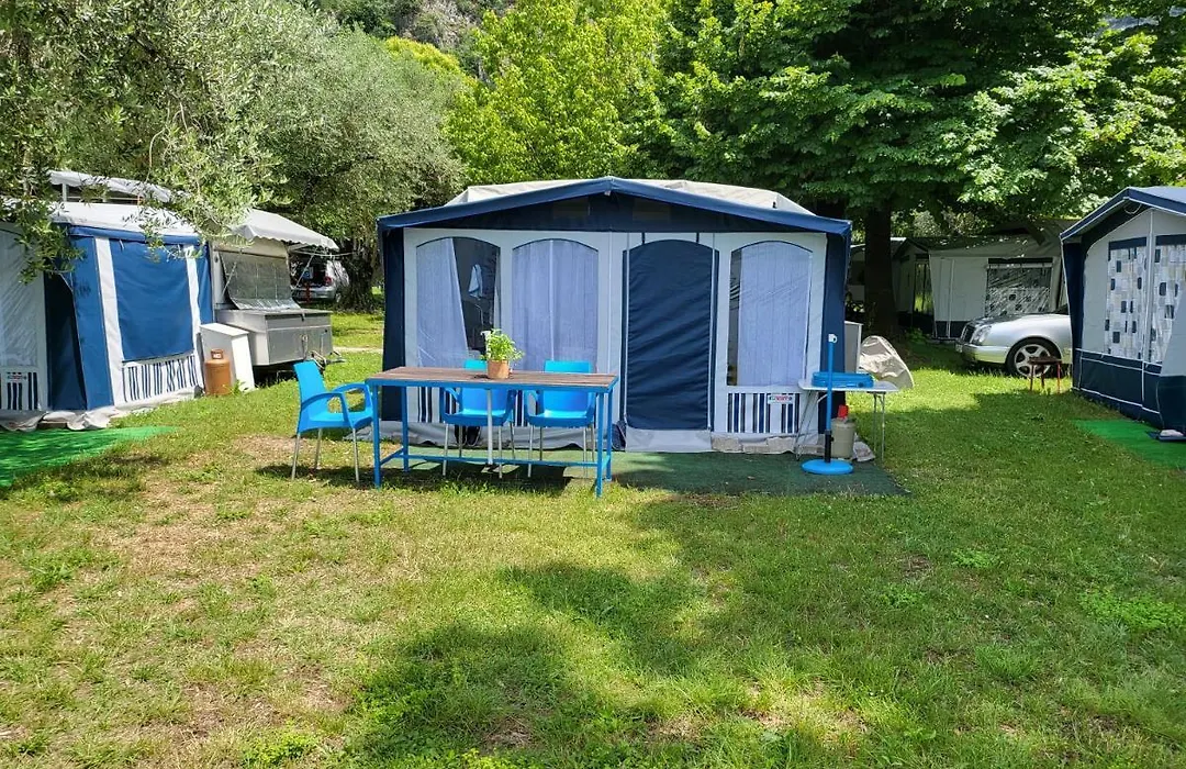 Camping Pilzone-1