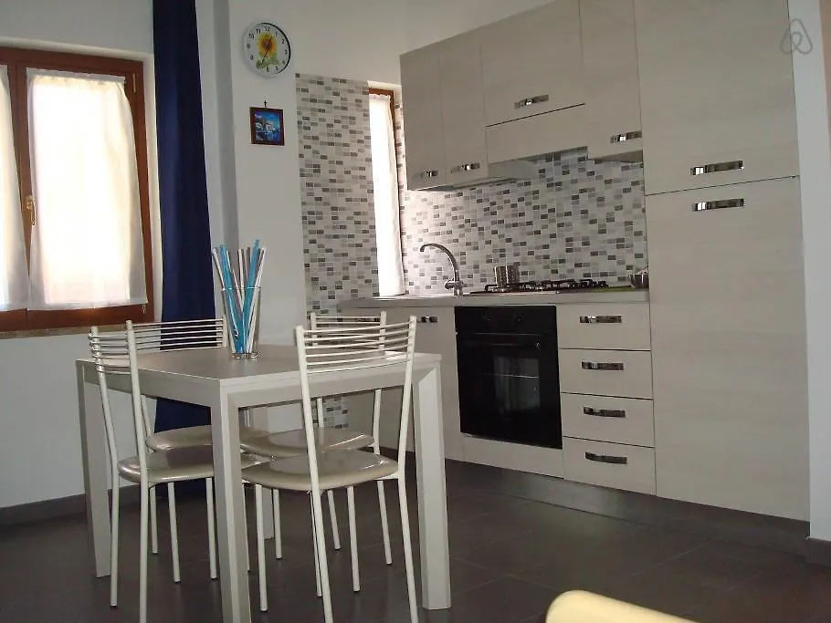 Flat House-1