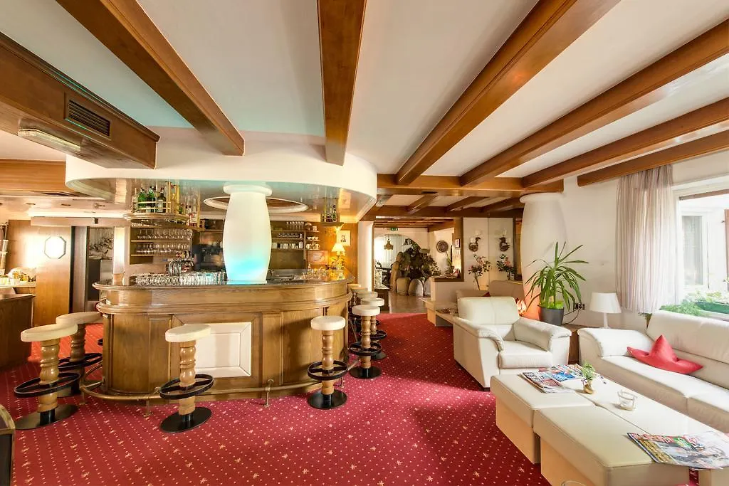 Hotel Waldhof-1