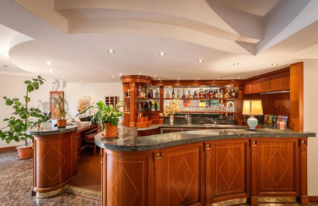 Hotel Ristorante Vapore-1